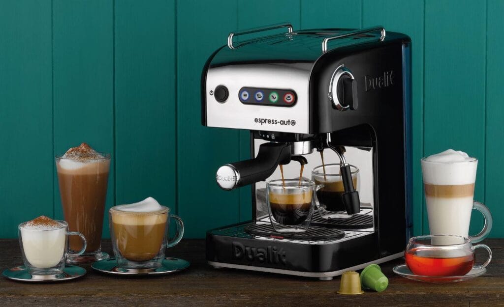 ماكينة قهوة